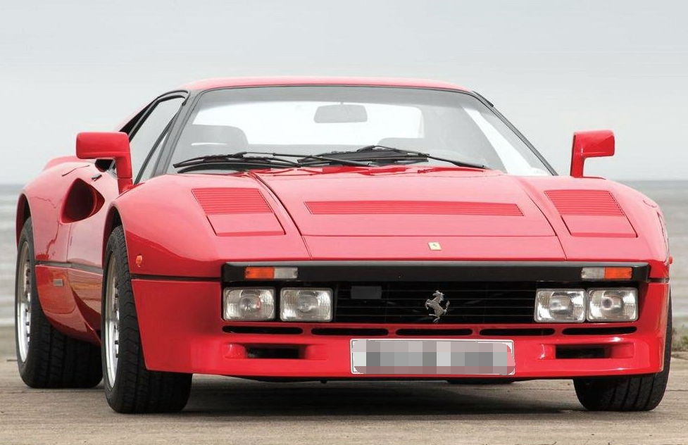 独特的法拉利gto1986款基本型,大气的风格,透漏着霸气和时尚!