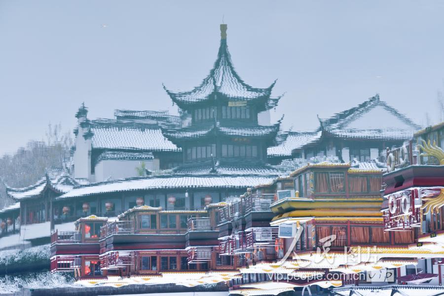 南京夫子庙银装素裹 江南古都雪景迷人