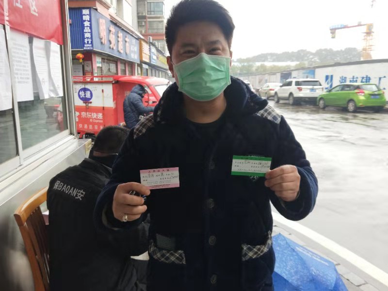 5000张临时通行证,为居民安全保驾护航