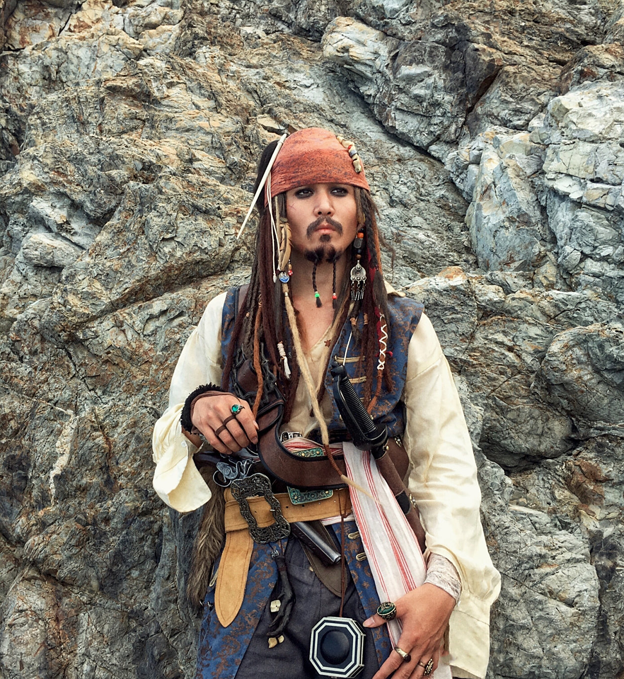 cos大佬扮演的杰克船长!网友表示你怎么能拿剧照冒充cos作品呢?