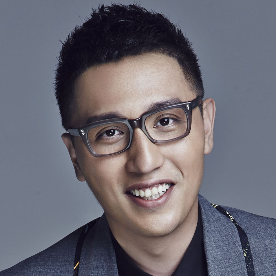 何炅汪涵撒贝宁华少,主持界f4"华山论剑",网友:高低已分!