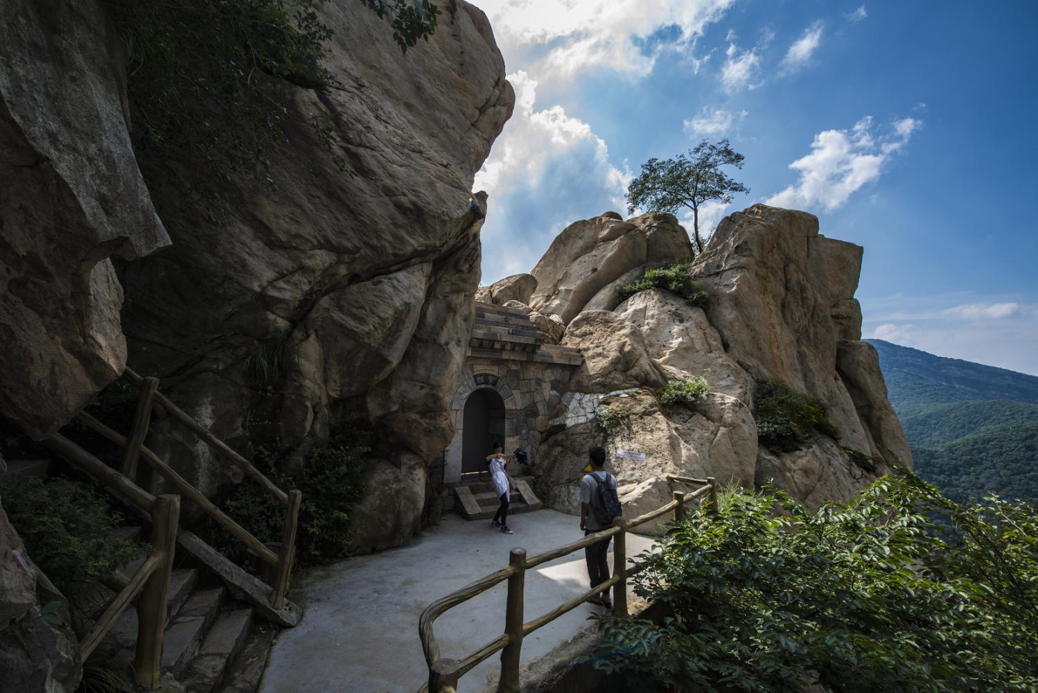 旅途中的美好回忆——嵩山三皇寨风光