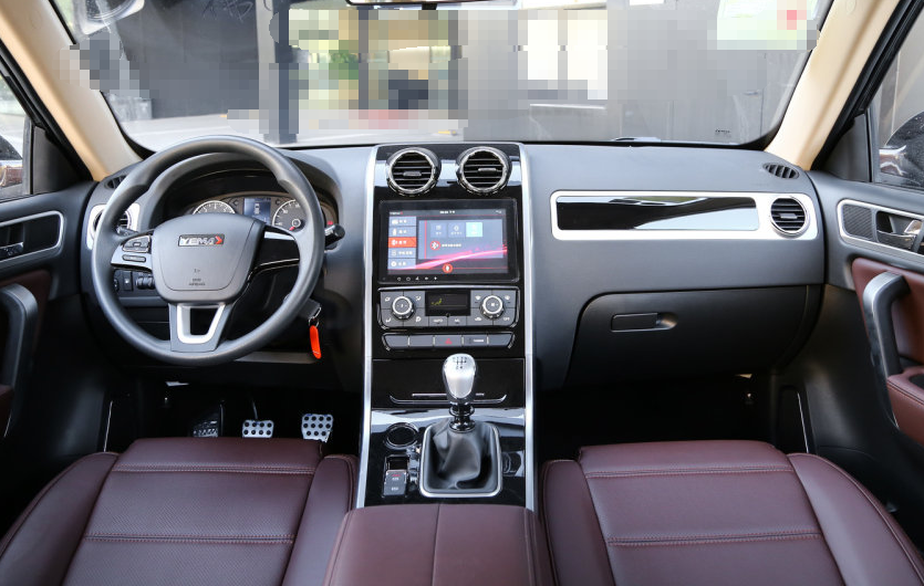 野马t70,霸气外观诠释不怒自威的气质,高端的内饰设计!