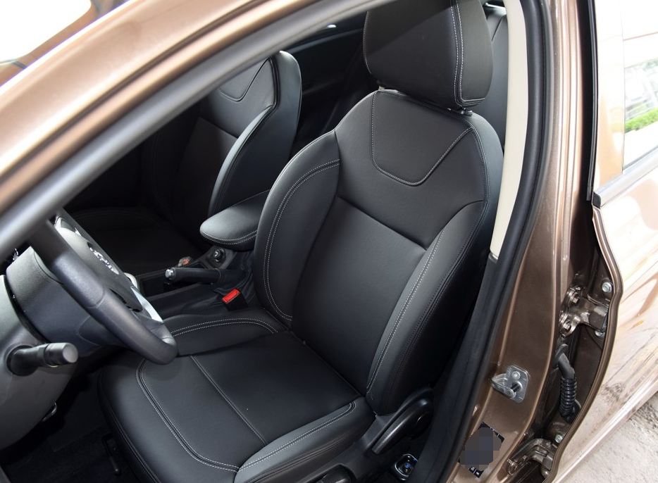 外观霸气的中华h3,诠释不怒自威的气质,内饰也是可圈可点的