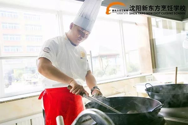 学生专访|退伍军人魏魁:海阔凭鱼跃,天高任鸟飞