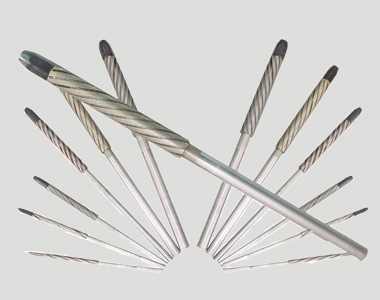 可调式金刚石铰刀的调节方法