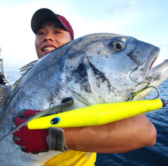 钓友西太平洋遭遇巨型gt,这种凶猛的鱼类为何让海钓人梦寐以求?