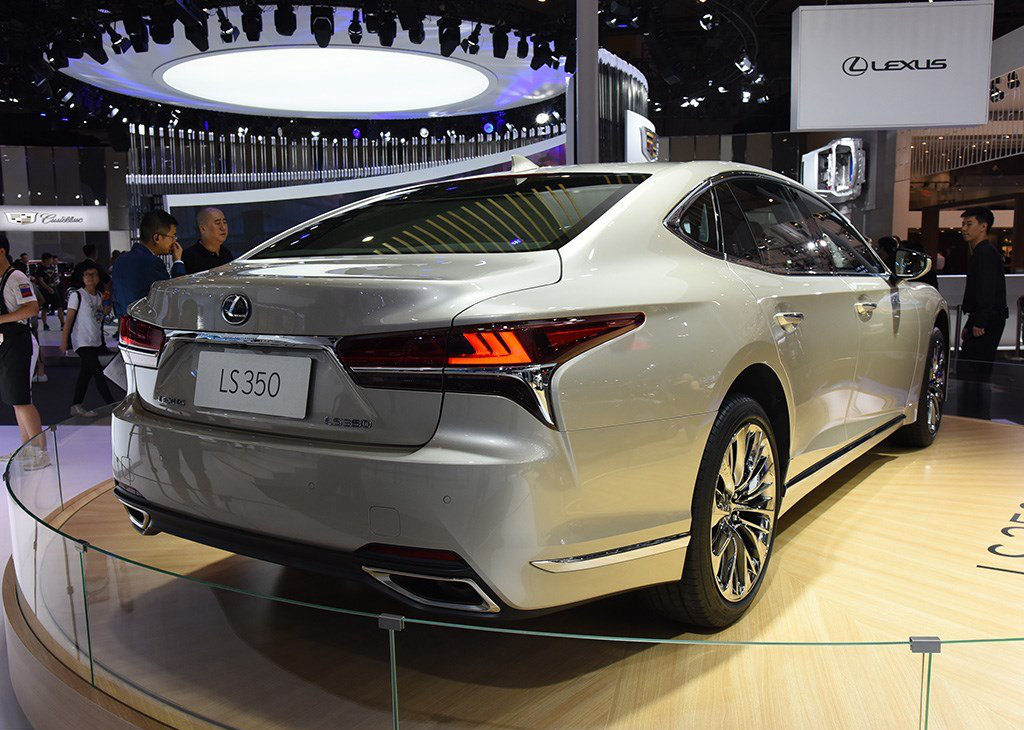 浅读解析雷克萨斯的外观