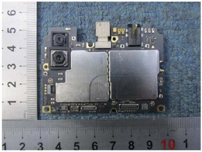 中兴blade v10通过fcc认证 外观/内部图公开