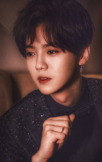 鹿晗 吴亦凡 同框了!昔日队友同桌热聊有说有笑 |网友神评论