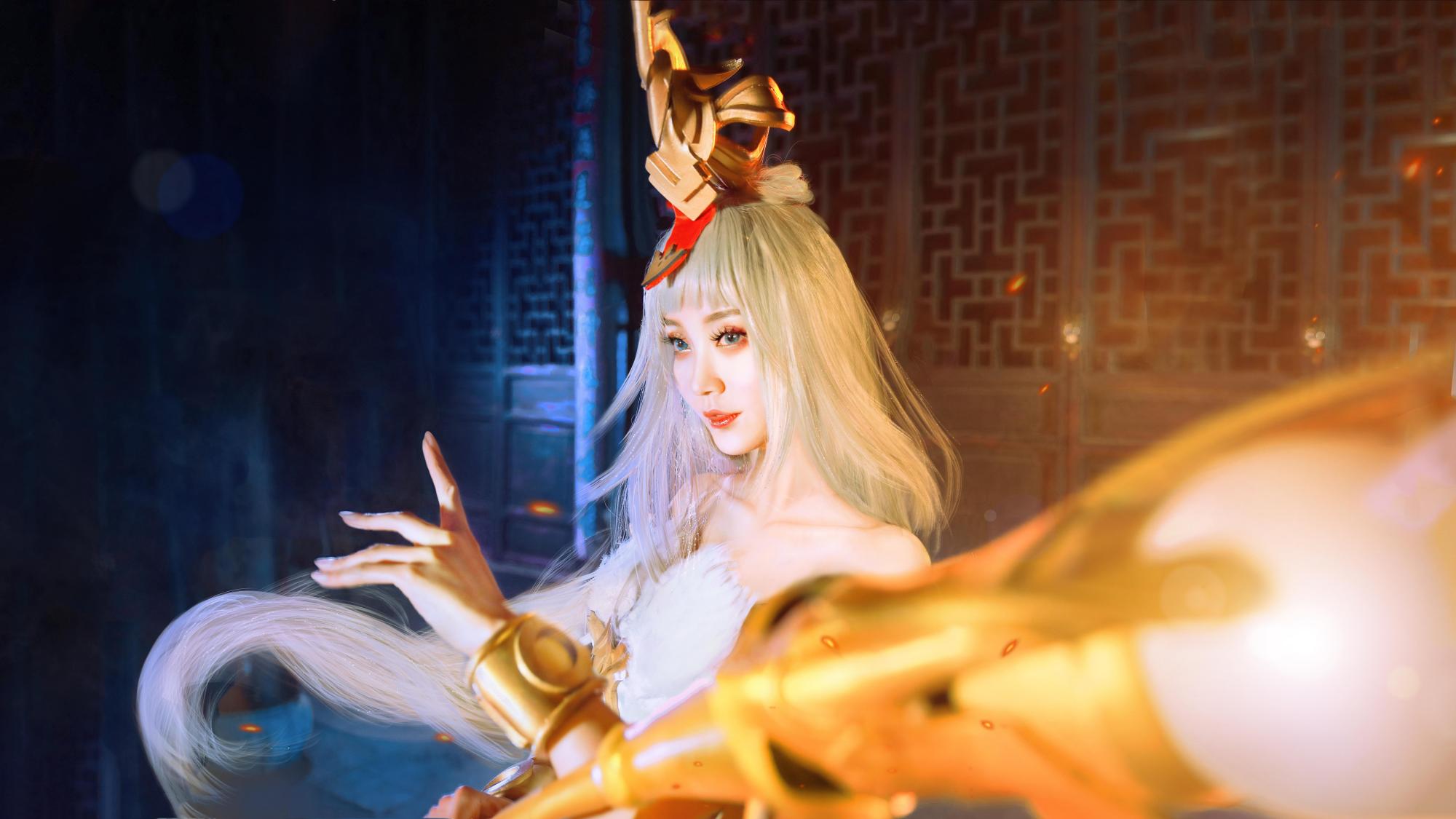 「王者荣耀」王昭君凤凰于飞cos,美呆了