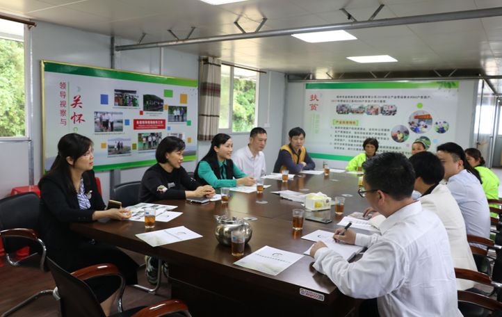 自治区妇联副主席岑宛玙到梧州开展调研