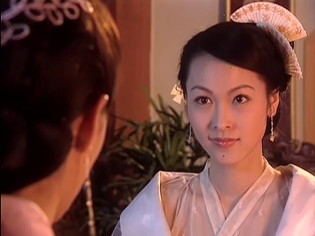 《唐太宗李世民》中艳压傅艺伟,今46岁依然美得发光