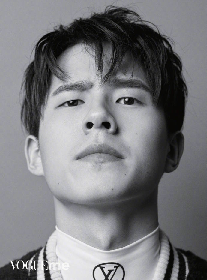 vogueme 2周年封面大片