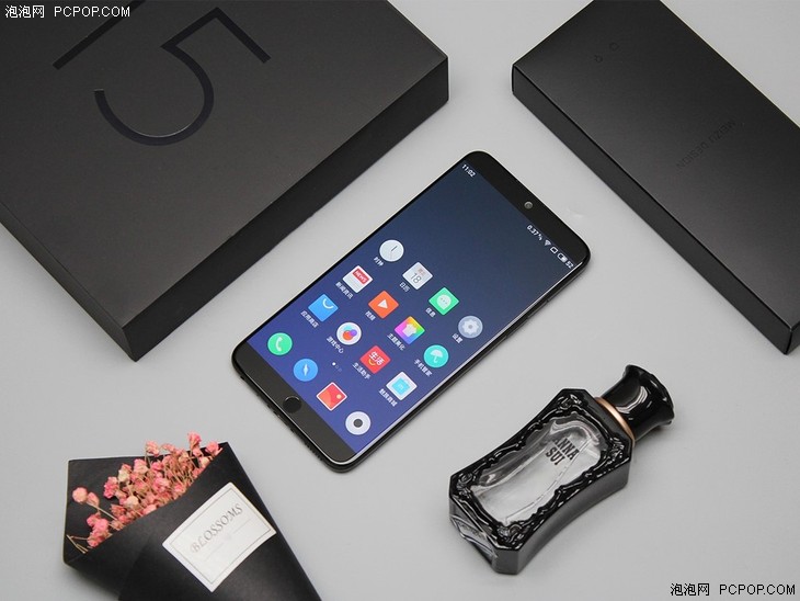 每日机情:海信ai手机h20现货热销中