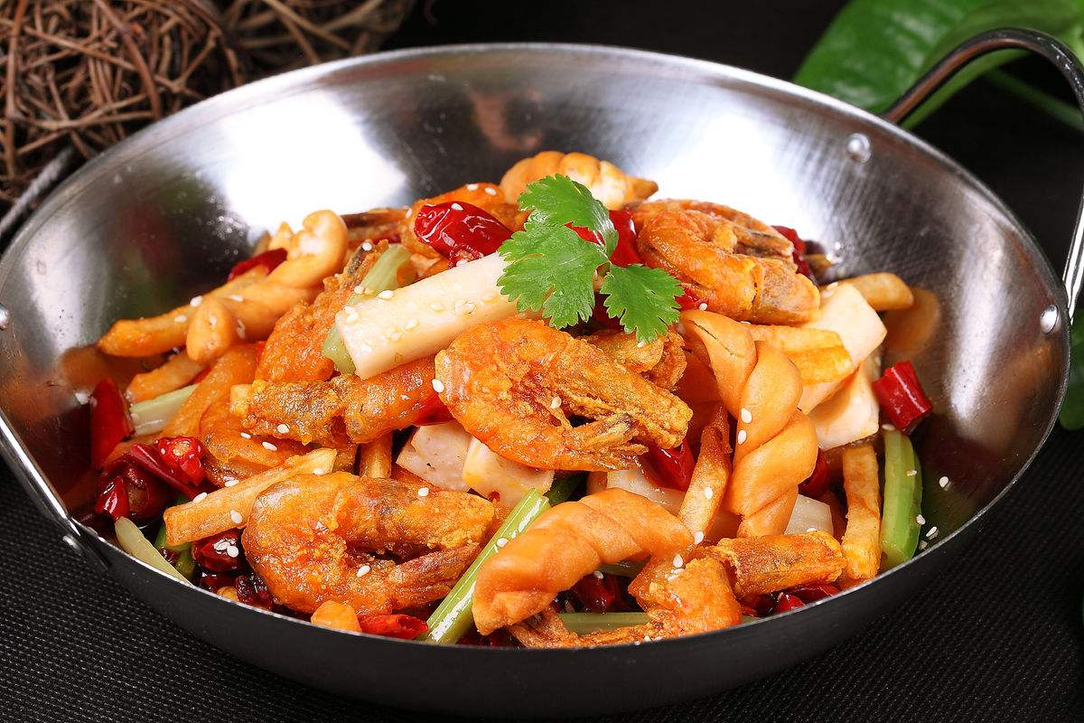 干锅大虾:鲜香细腻,入口即化,好吃到不得了