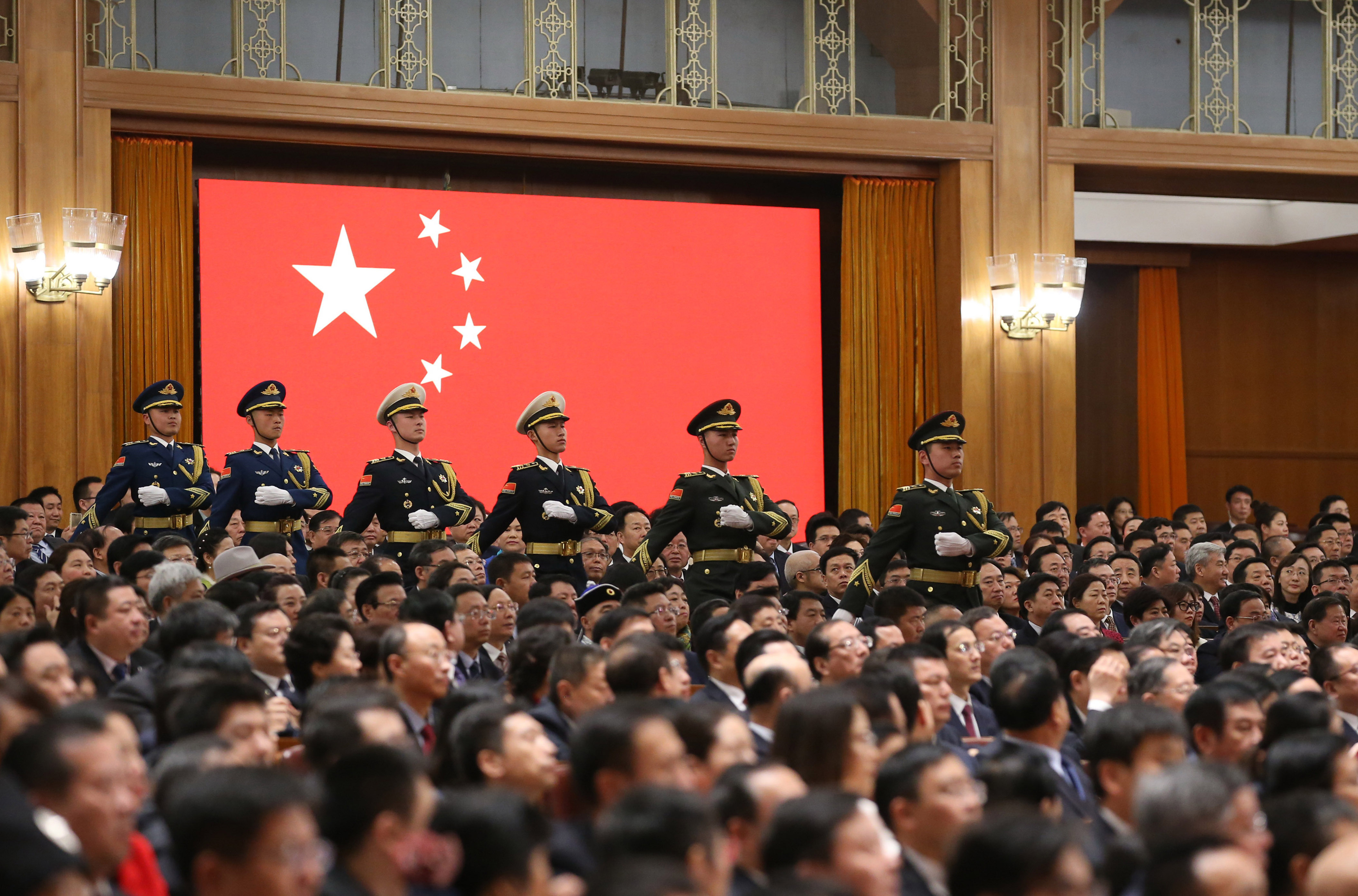 十三届全国人大一次会议宪法宣誓仪式举行(3)