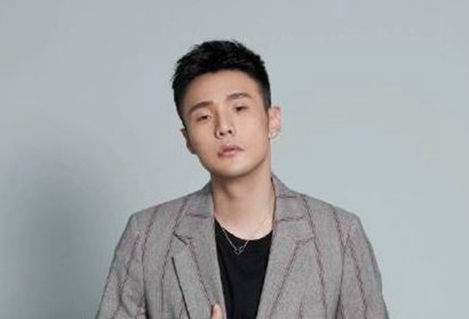 细数娱乐圈里那些小眼睛的明星艺人,既有知名演员,也有当红歌手