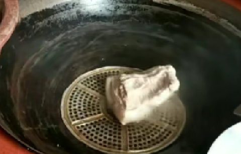 广西人最爱的五花扣肉,制作过程毫无保留告诉你