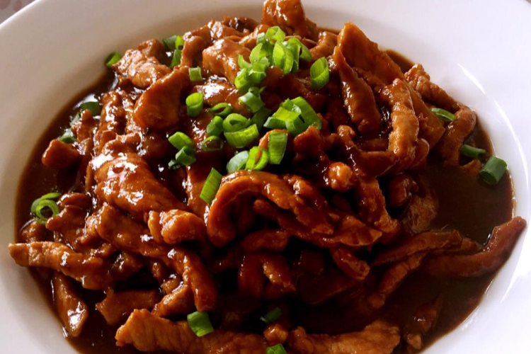 大厨教你做钱江肉丝,记住这"三招,香气扑鼻,既营养又解馋!