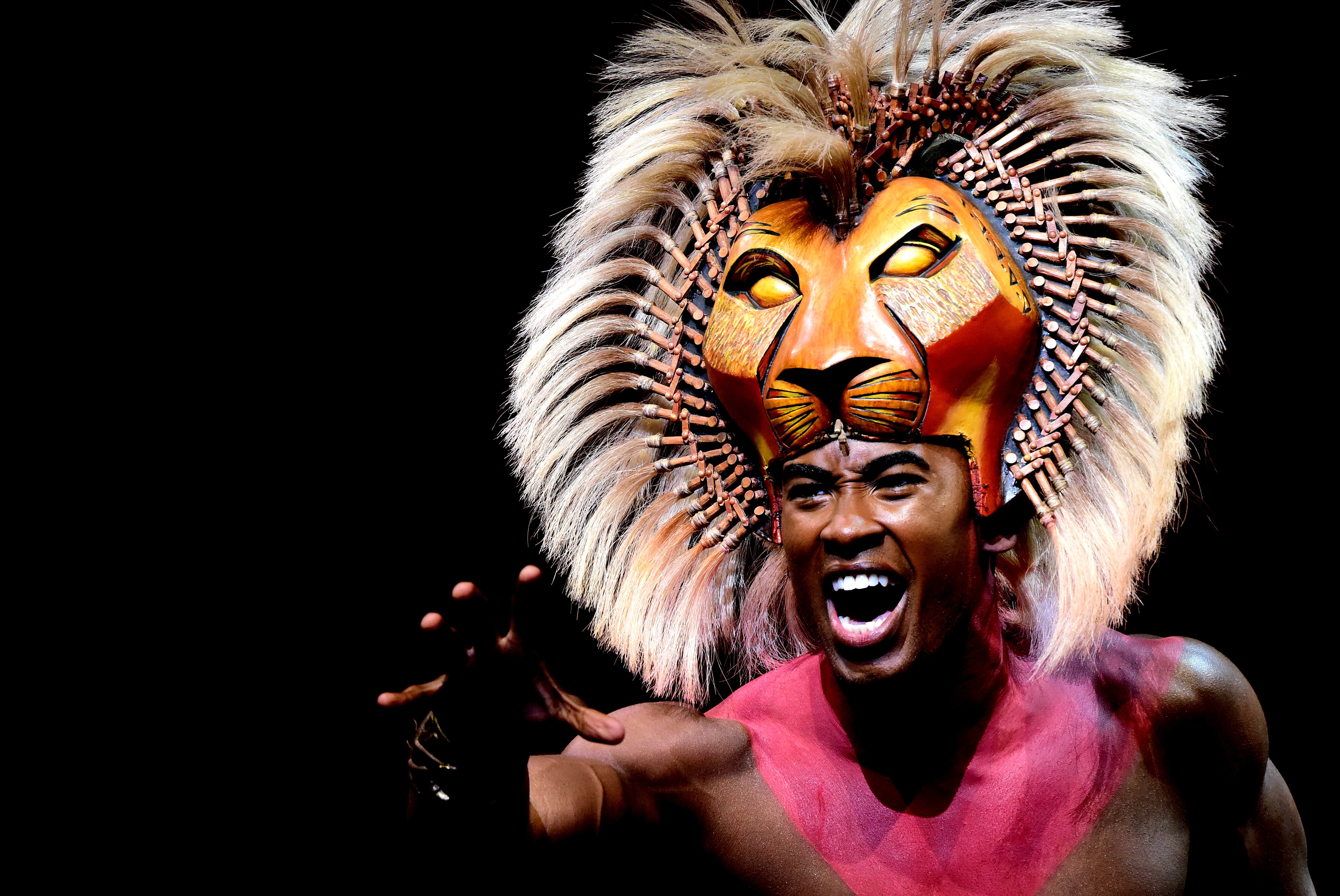 百老汇音乐剧《狮子王》台北上演