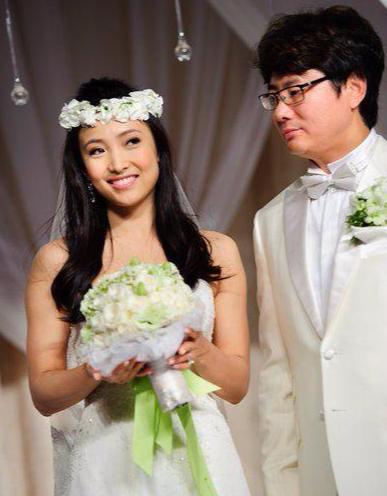 她曾演血色湘西走红,出轨骗丈夫900万被连捅三刀,小三被判11年