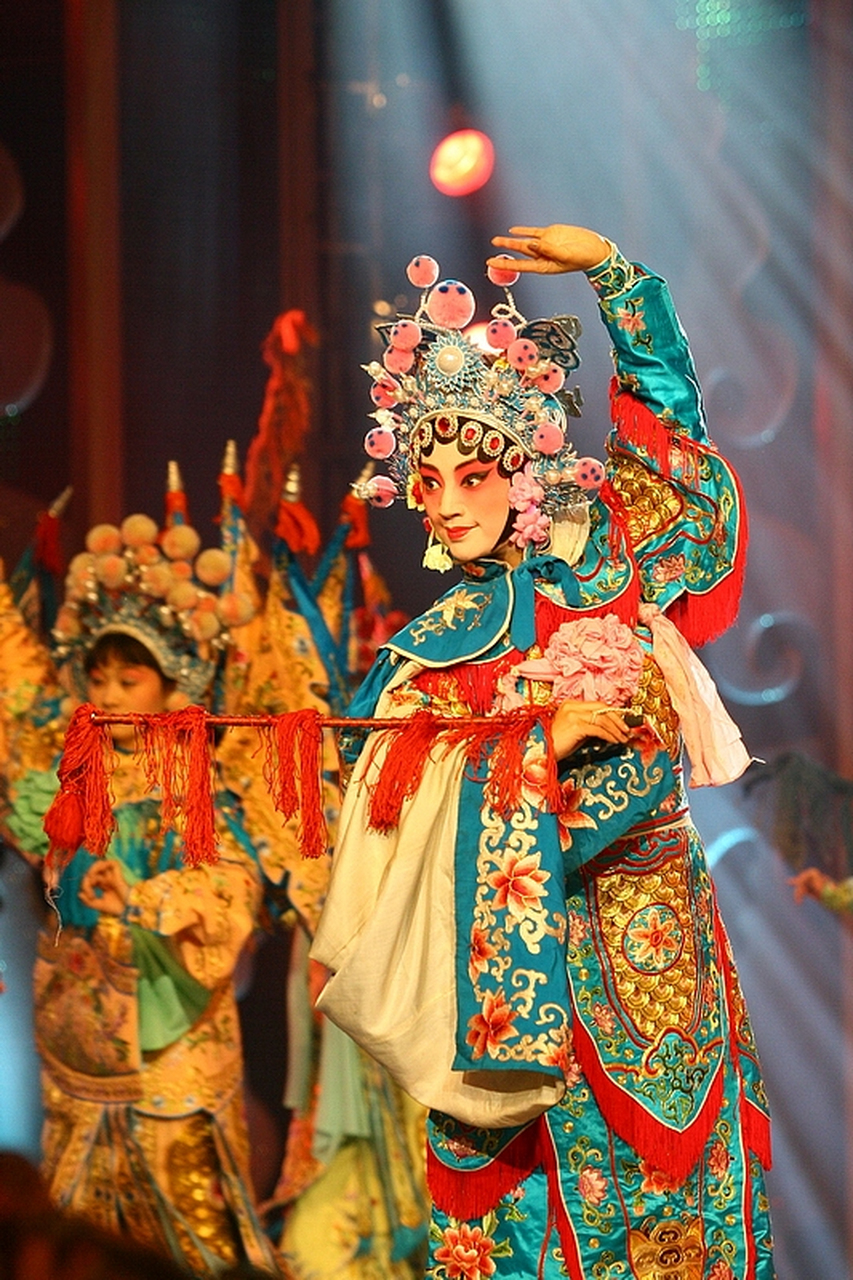 潮剧,又称【潮州戏】,中国广东省潮汕地区的地方传统戏曲剧种,于2006