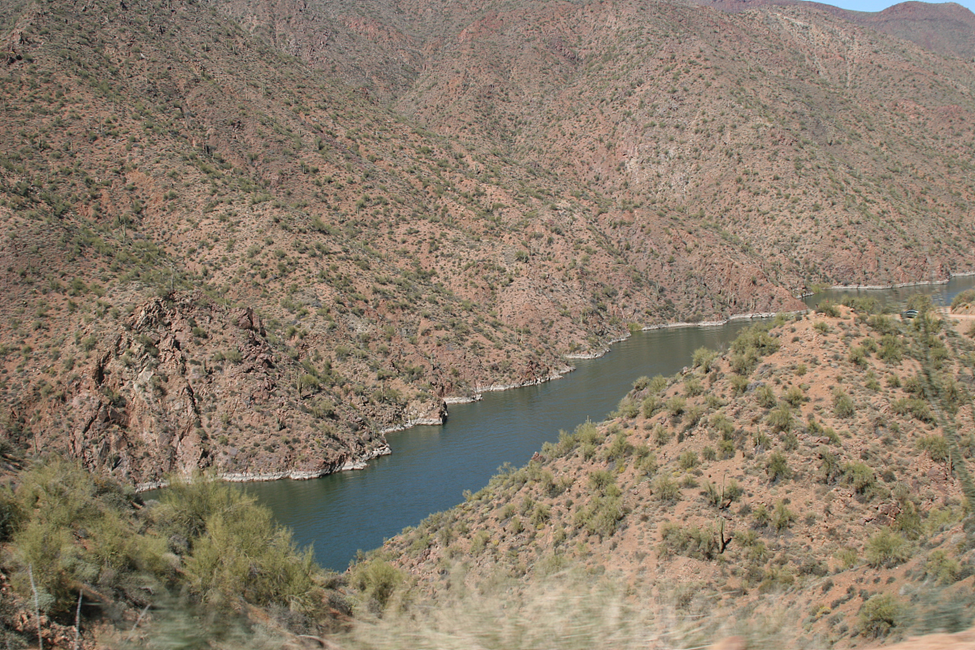 约旦河,是中东地区一条承载着丰富历史和文化底蕴的河流.