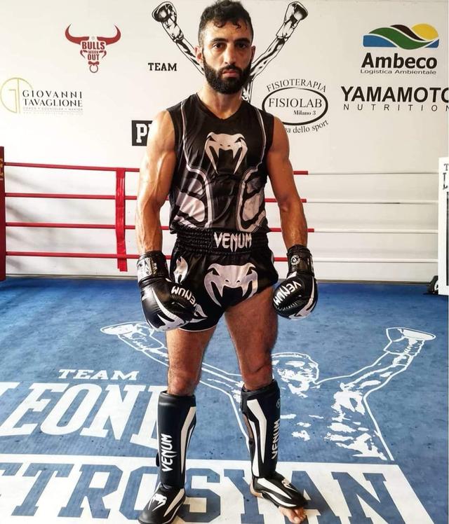 天王乔治·佩托西奥最生气的比赛,看着亲弟弟被暴打却无计可施