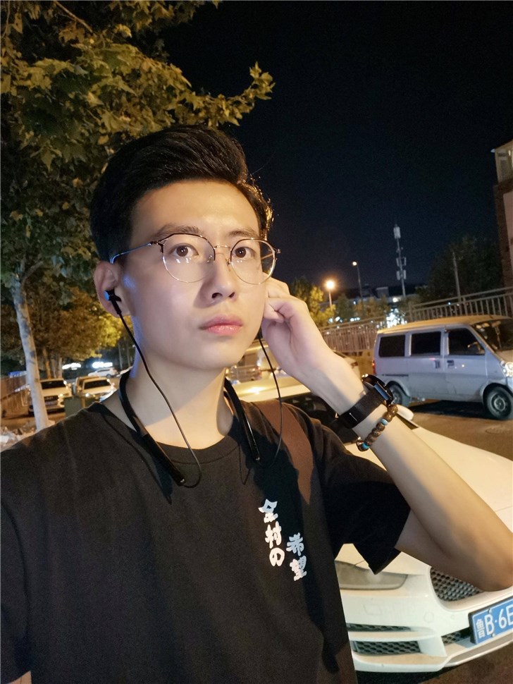 无惧黑暗,荣耀20s 3200万人像超级夜景自拍专项体验