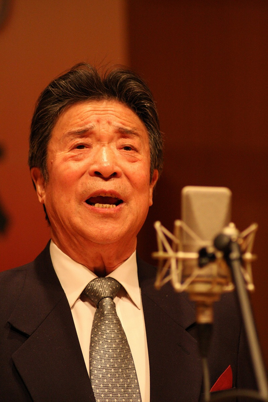 歌唱家李光羲,二十岁的时候,看完电影茶花女.