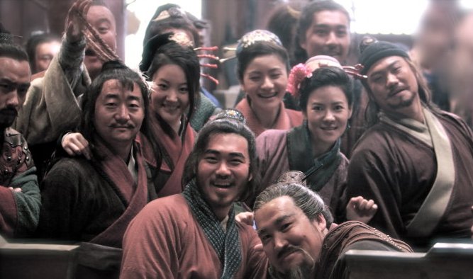 电视剧《水浒传》中扮演龙套的他们,如今都是我们家喻户晓的演员