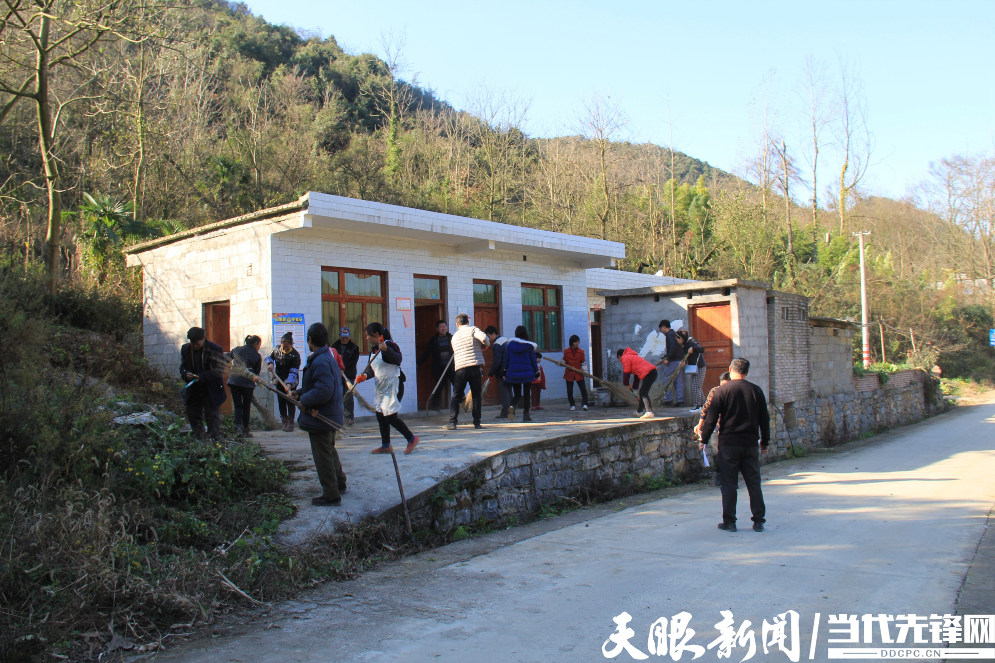 织金县牛场镇:整治农村环境 提质农民生活