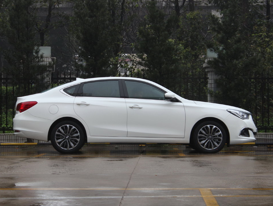 不到20万,传祺ga6这款车有哪些特点?车主是这么评价的!