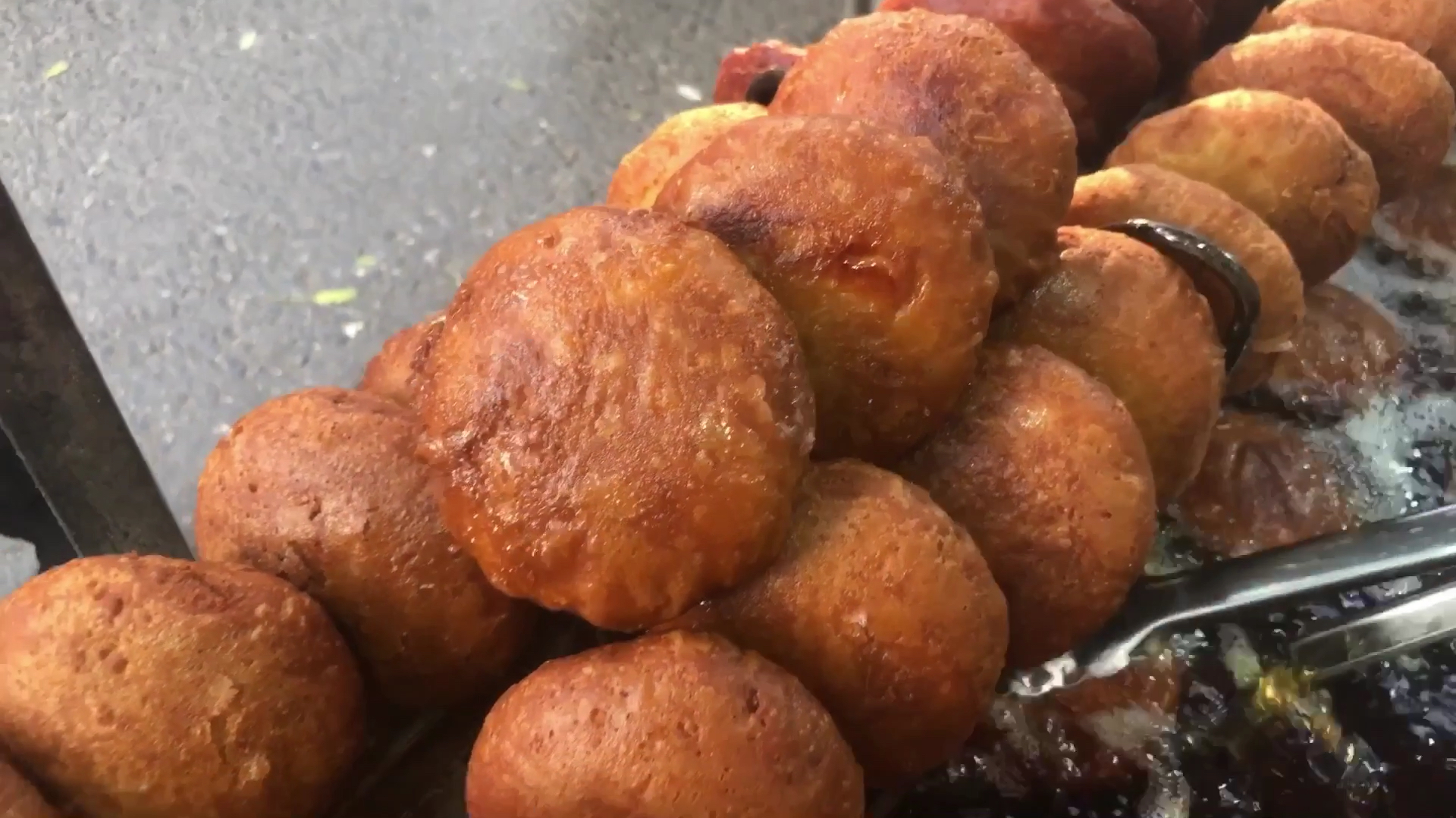 西安正宗炸油糕现做现卖,为了保证质量只开一家店