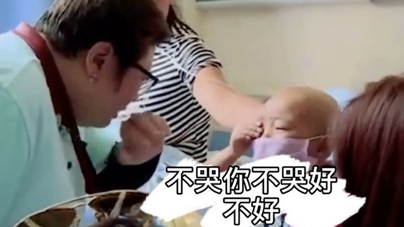 低调捐助一百所周星星小学 周星驰做起慈善来