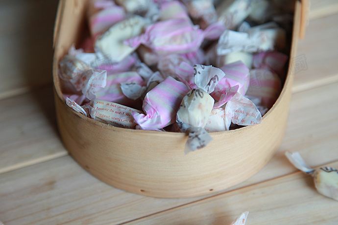 老北京文化:大糖块儿,卖黄土与摇煤球儿的