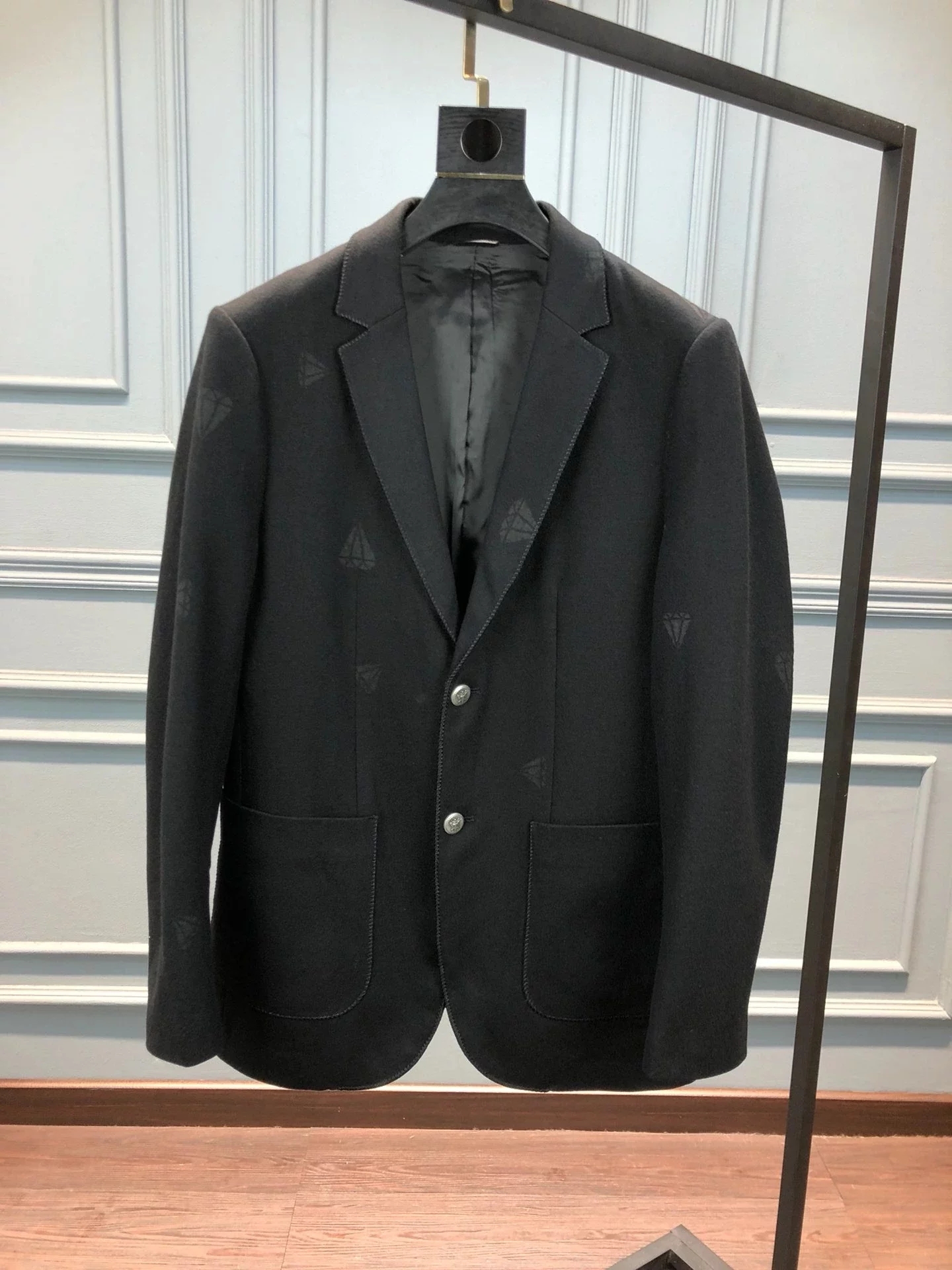 古驰西服上身超帅气,时尚百搭,潮男必备!