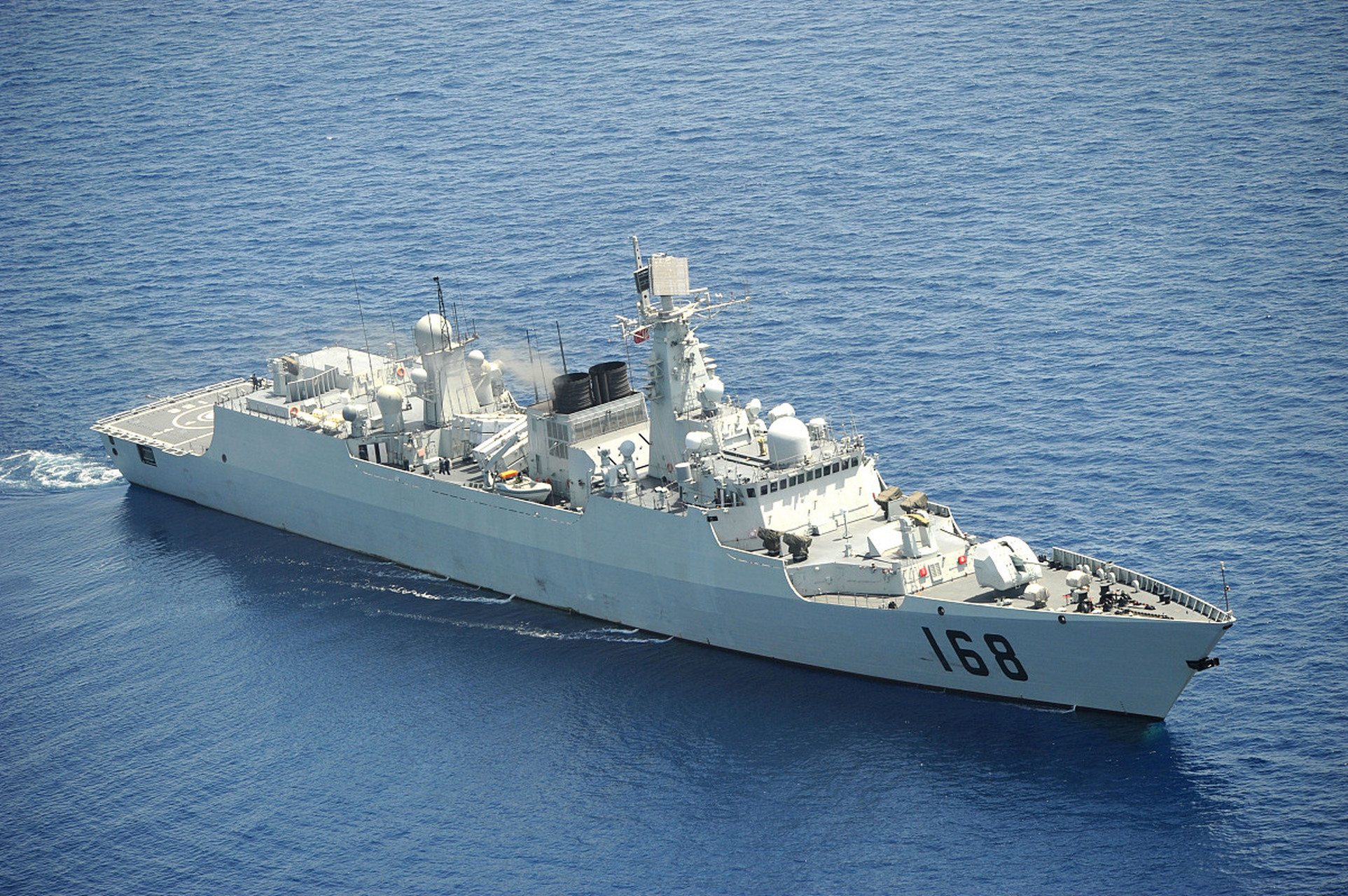 95 我们翘首以盼的054b型护卫舰首舰,终于荣耀下水了!