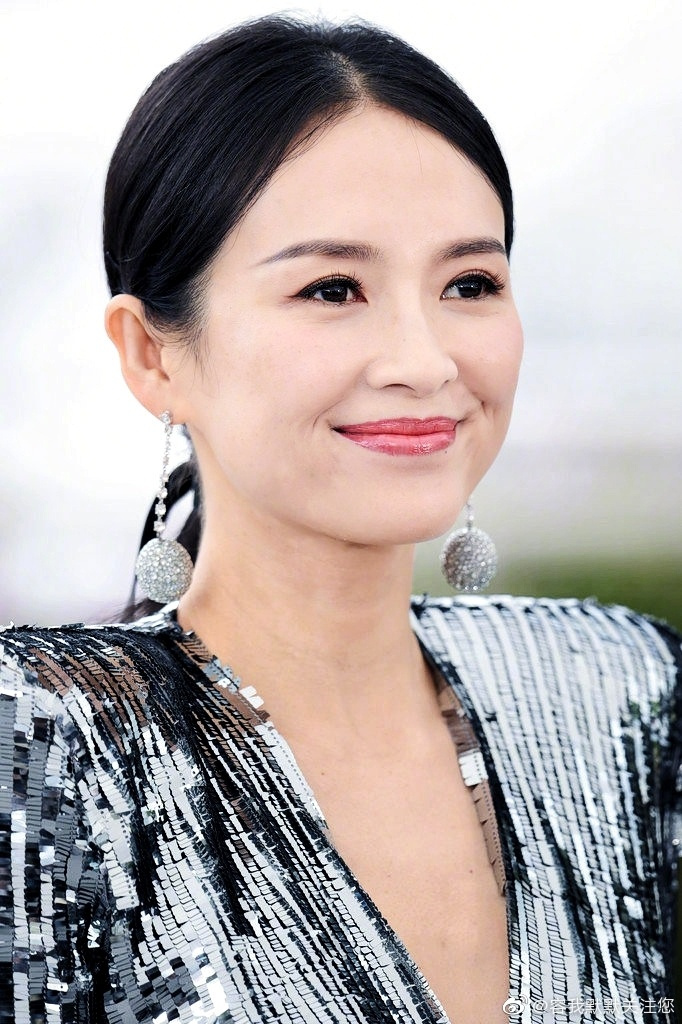 发现美好时光##向全世界安利章子怡# 每当和别人说我本命,总有人问我