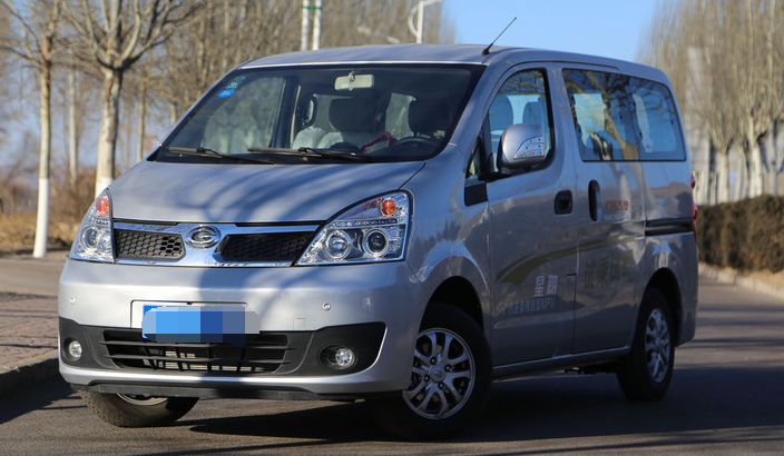 设计造型非常的漂亮的,广汽吉奥星朗,整体非常具有运动感