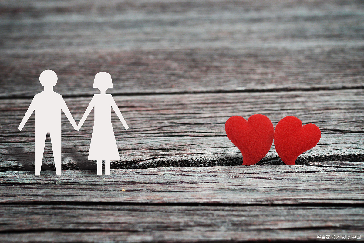 真正的爱情应该是无比纯粹的,发展情人关系的做法是不可取的,很少有