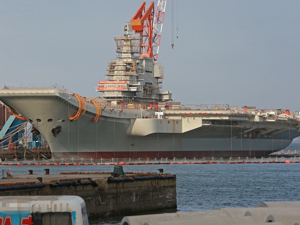 国产002号航空母舰4次海试结束,不久后辽宁号或将迎来战友