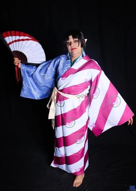 犬夜叉cos,网友:神乐阿姨,拜托你答应我!别玩二次元了好吗?