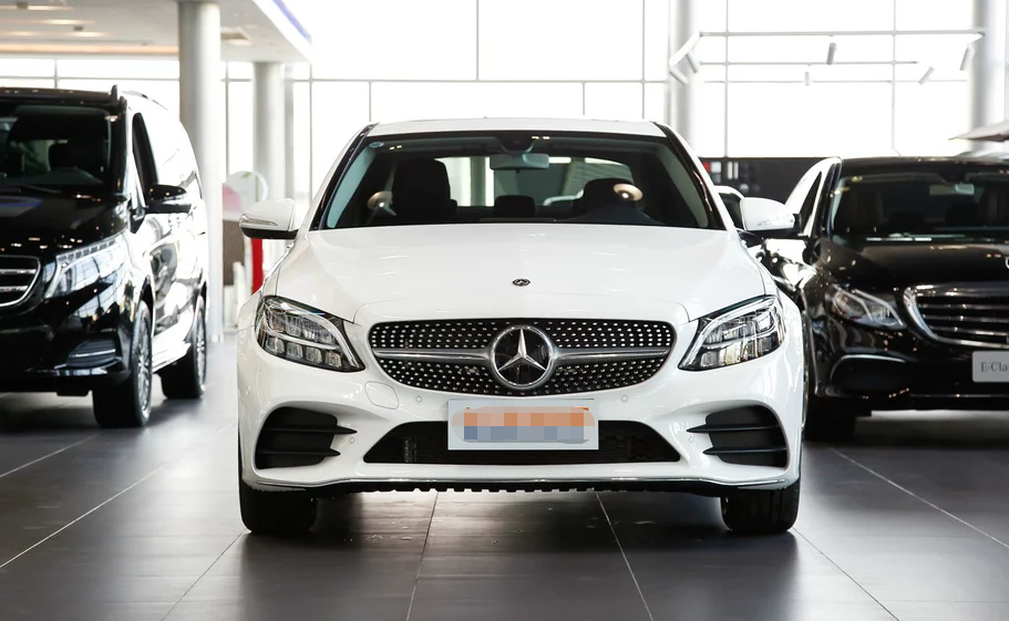 引领时尚潮流,北京奔驰c 180 l 时尚型,年轻人的向往