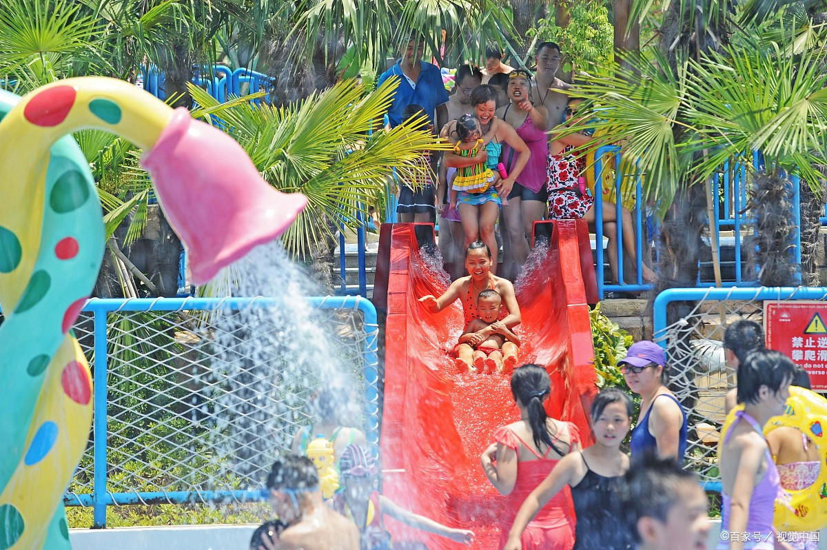 夏日狂欢!探索武汉玛雅海滩水公园的精彩之旅