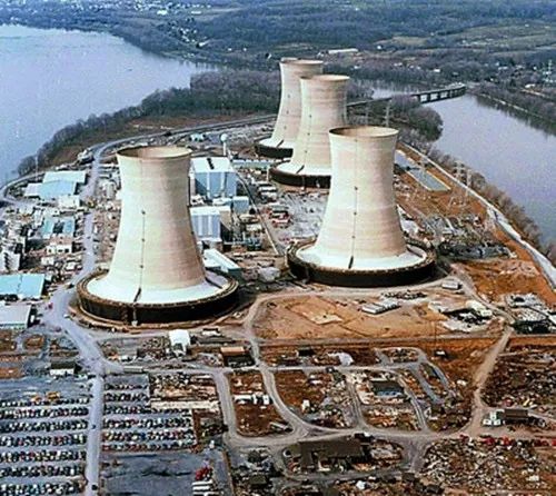 2074年开拆,三里岛核事故,为何没引发重大伤亡和美国崩溃