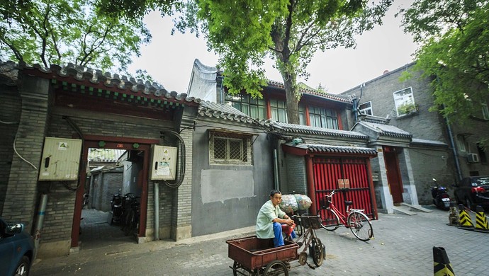 在这个消失不见了的大杂院里,有我的芳邻