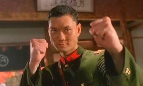 武打明星里面谁的功夫最厉害,李小龙第二,成龙第三!