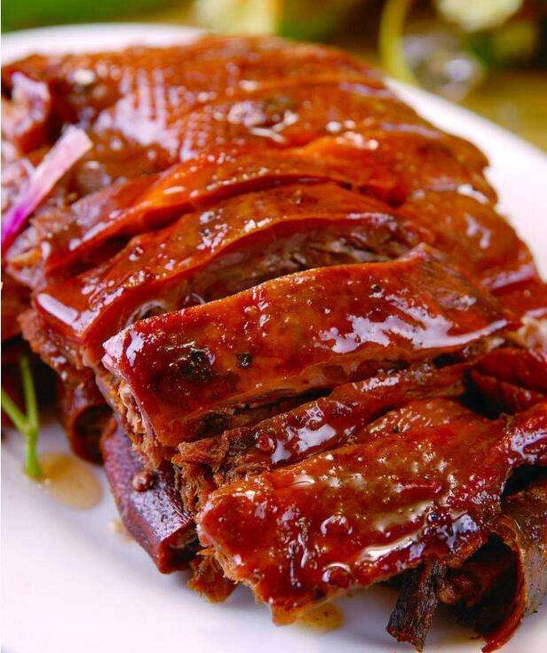 百城百味##百城百味长沙#酱板鸭:酱板鸭是以鸭,酱料为主,通过杀鸭,退